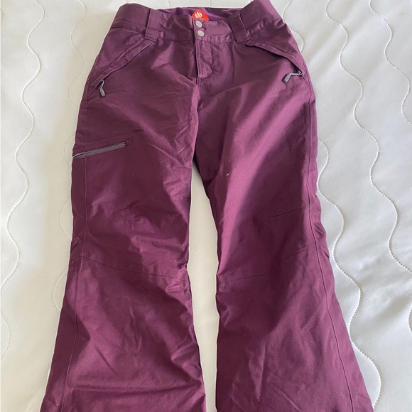 Ski + Snowboarding Set - Women’s // Columbia & Northface - Picture 2 of 11